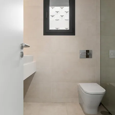 Vivi Homes - Adam Wellness, Pool, Terrace & Sea View Holiday home El Faro