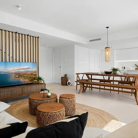 Сasa de vacaciones Vivi Homes - Adam Wellness, Pool, Terrace & Sea View El Faro