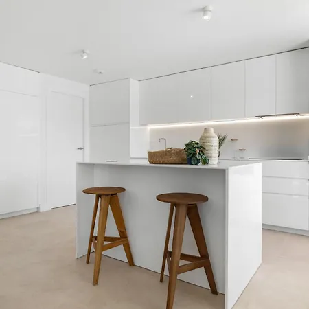 Vivi Homes - Adam Wellness, Pool, Terrace & Sea View